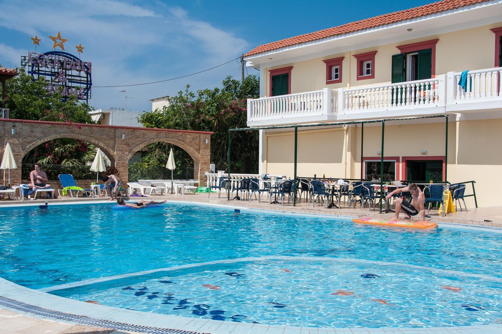 Отель Club Zante Plaza Лаганас Экстерьер фото